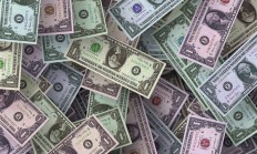 AI不存在泡沫 也不愁盈利:美国家庭靠炒股就赚了35万亿