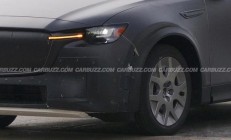 剑指特斯拉 Model Y，马自达全新纯电 SUV 首度现身