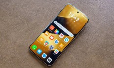 华为宣布鸿蒙5终端数量突破1000万：关晓彤等十几位明星祝贺