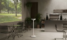 投影仪 + 氛围灯 + 蓝牙音箱，LG 推出三合一设备 MoodMate