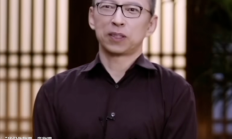 
        		几乎是神！张朝阳：杨振宁在物理学家中排名第一 费曼第二霍金第三 !	